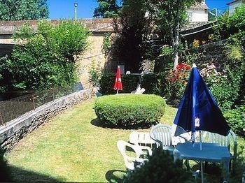 Les Chemins Francis - Modern Hotel Bagnols-les-Bains Eksteriør billede